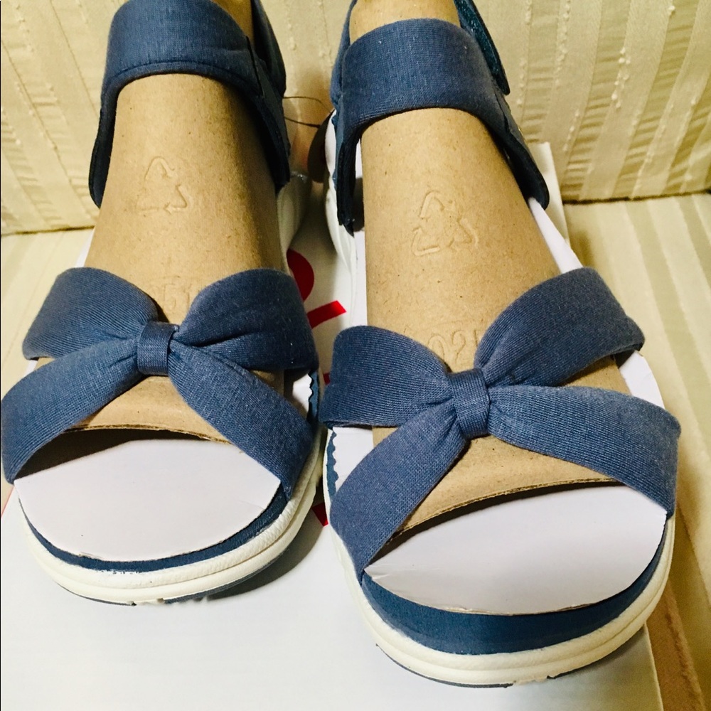 NWT Ryka  sport sandal 8 1/2